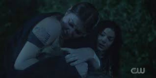 The 100 7 2 1 The CW