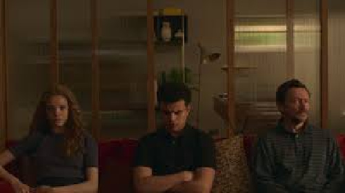 The Strays no spoilers 3