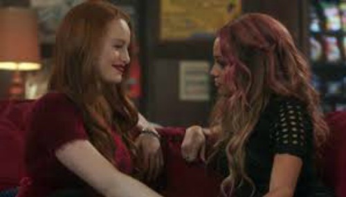 Choni The CW 3