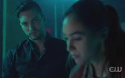 The 100 season 7 episode 15 Raven