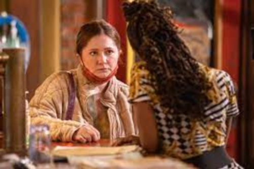 Shameless season 11 episode 11 Debbie